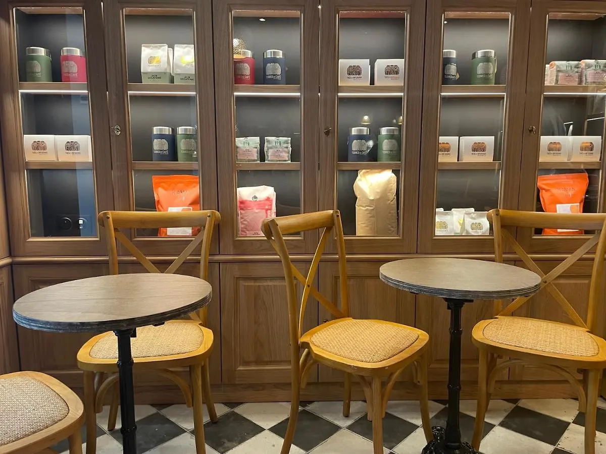Hotel La Dependance Paris